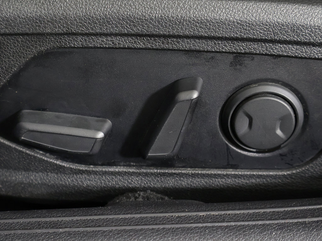 Used 2021 Kia K5 GT-Line w/ GT-Line FWD Premium Package image 33