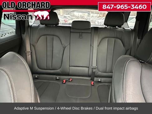 Used 2022 BMW X5 xDrive40i w/ M Sport Package image 11