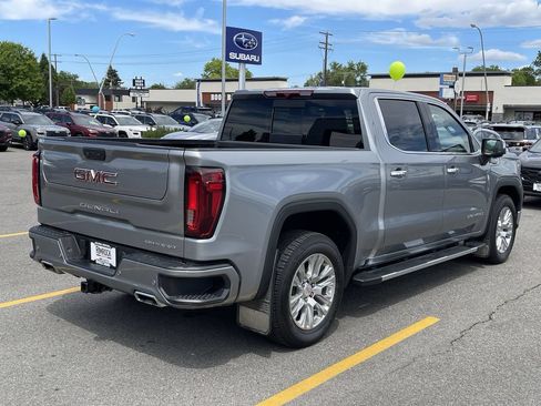 Used 2023 GMC Sierra 1500 Denali AWD/4WD image 9