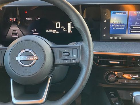New 2026 Nissan Kicks SV w/ SV Premium Package FWD image 20