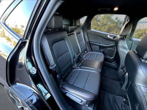 Used 2024 Ford Escape ST-Line Select w/ Tech Pack #2 AWD/4WD image 27