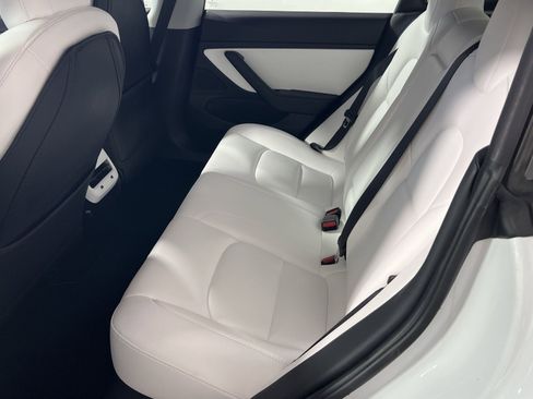 Used 2021 Tesla Model 3 Long Range image 25
