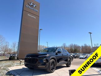 Used 2024 Chevrolet Trax ACTIV w/ Sunroof Package video 1