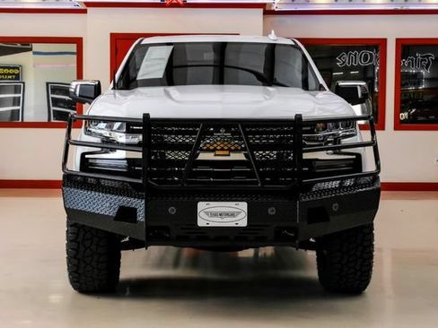 Used 2019 Chevrolet Silverado 1500 LTZ w/ LTZ Texas Edition AWD/4WD image 9