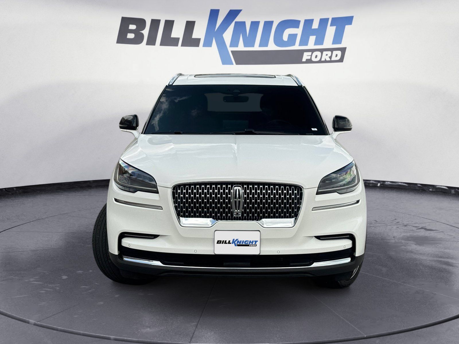 Used 2023 Lincoln Aviator Reserve w/ Equipment Group 201A AWD/4WD image 8