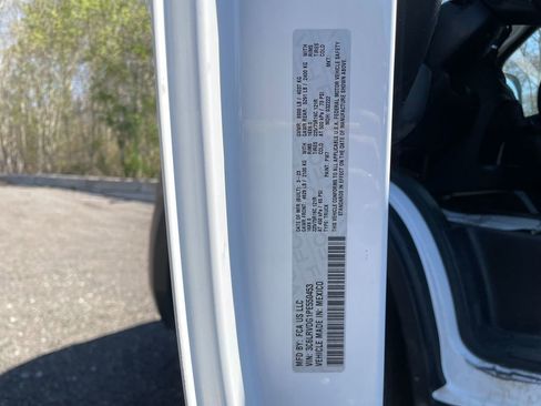 Used 2023 RAM ProMaster 2500 FWD image 30