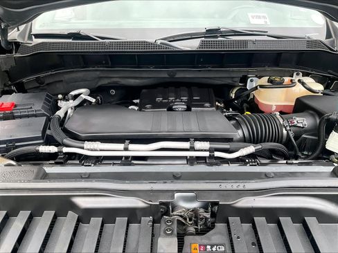 Used 2023 Chevrolet Silverado 1500 LT image 29