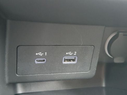 Used 2023 Nissan Kicks SV FWD image 22