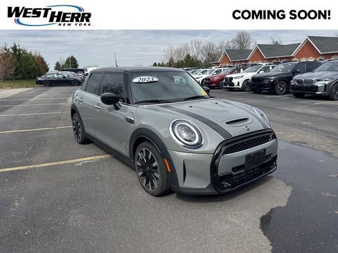 Used 2023 MINI Cooper S image 1