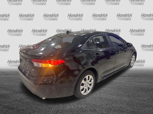 Used 2024 Toyota Corolla LE FWD image 7