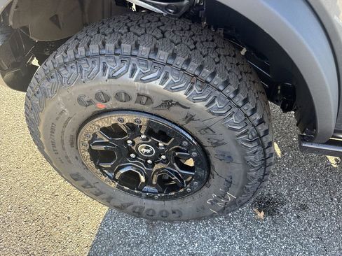 New 2025 Ford Bronco Big Bend w/ Black Diamond Package AWD/4WD image 11
