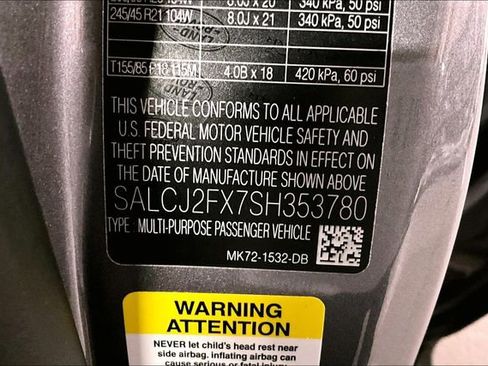 Certified 2025 Land Rover Discovery Sport S image 34