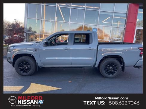 Used 2026 Nissan Frontier SV w/ All-Weather Content Package AWD/4WD image 1