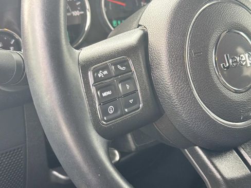 Used 2017 Jeep Wrangler Unlimited Sahara w/ Max Tow Package image 23