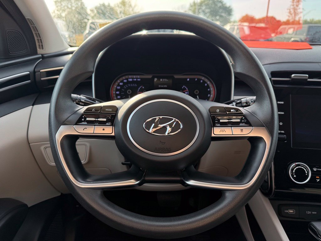 Used 2022 Hyundai Tucson SEL AWD/4WD image 13