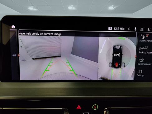 Used 2023 BMW X4 xDrive30i w/ M Sport Package image 22