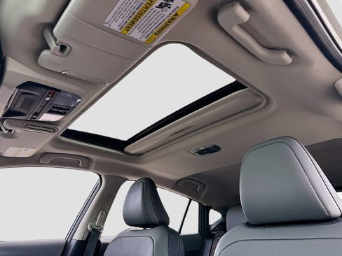 Certified 2024 Subaru Crosstrek 2.5i Limited w/ Crosstrek Mirror Package image 23