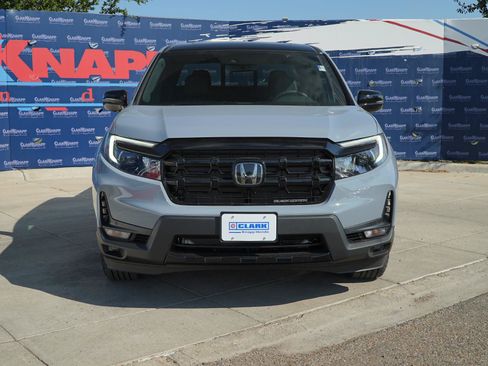Used 2026 Honda Ridgeline Black Edition image 2