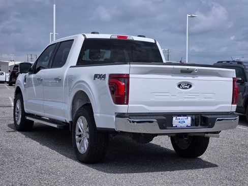 Certified 2024 Ford F150 Lariat w/ FX4 Off-Road Package AWD/4WD image 5