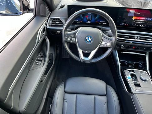 Used 2024 BMW i4 eDrive40 image 10