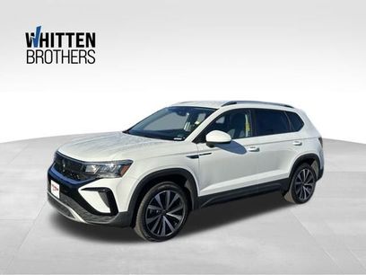 Used 2024 Volkswagen Taos SE