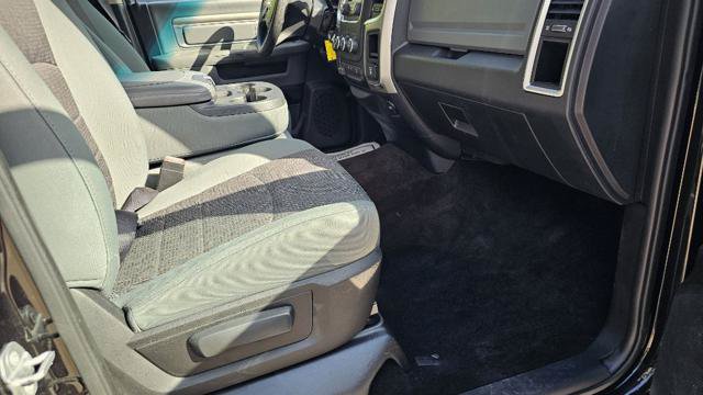 Used 2016 RAM 2500 SLT w/ Protection Group AWD/4WD image 48