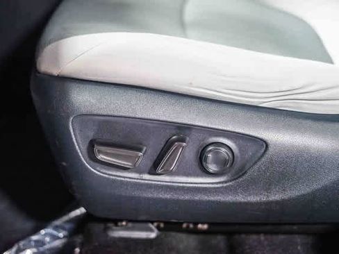 Certified 2019 Toyota RAV4 XLE image 23