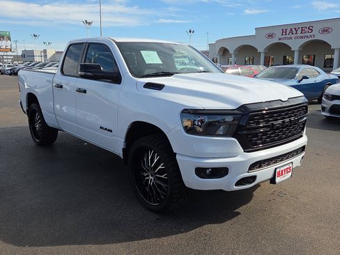 Used 2024 RAM 1500 Lone Star image 5