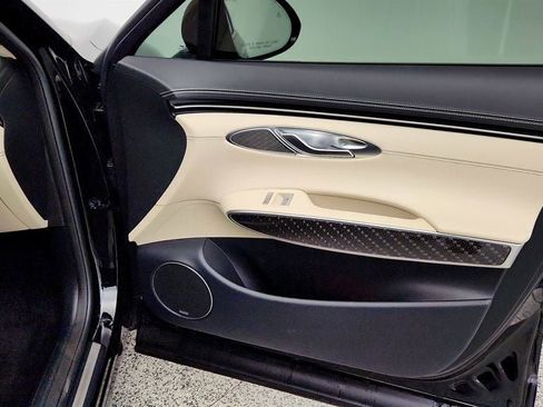 Used 2025 Genesis GV70 3.5T Sport w/ Sport Prestige Package AWD/4WD image 28