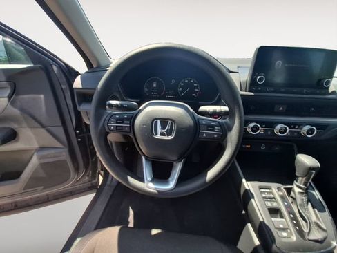 Used 2024 Honda CR-V LX image 12