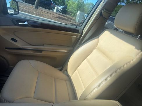 Used 2011 Mercedes-Benz ML 350 4MATIC image 17