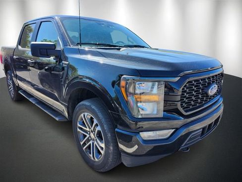 Used 2023 Ford F150 XL w/ STX Appearance Package image 3