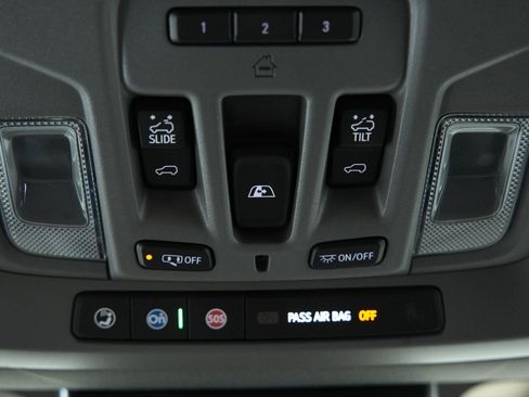 New 2025 GMC Sierra 2500 SLT w/ SLT Premium Package image 40