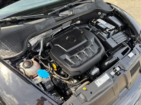Used 2019 Volkswagen Beetle 2.0T S image 53