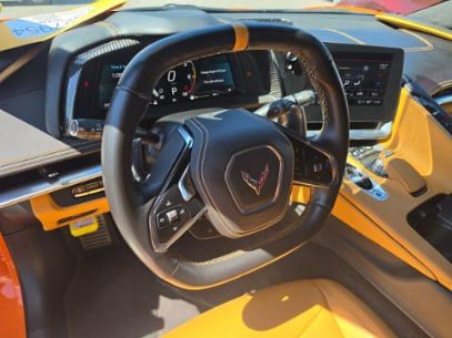 Used 2023 Chevrolet Corvette Stingray Premium Cpe w/ Battery Protection Package RWD image 10