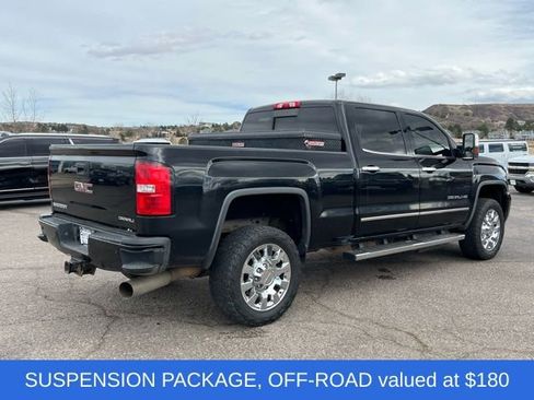 Used 2018 GMC Sierra 2500 Denali w/ Duramax Plus Package image 6