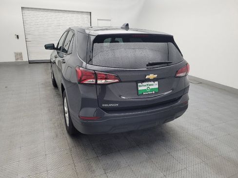 Used 2022 Chevrolet Equinox LS w/ LS Convenience Package FWD image 6