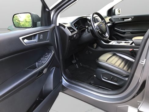 Used 2022 Ford Edge SEL w/ Convenience Package AWD/4WD image 10