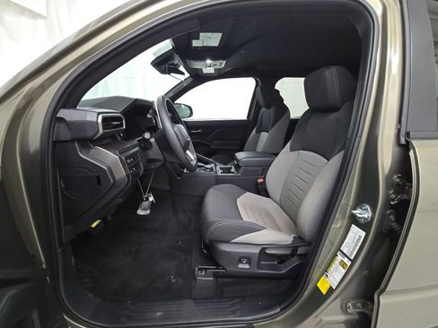 Used 2024 Toyota Tacoma TRD Off-Road AWD/4WD image 5