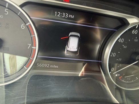 Used 2023 Nissan Rogue SV image 13