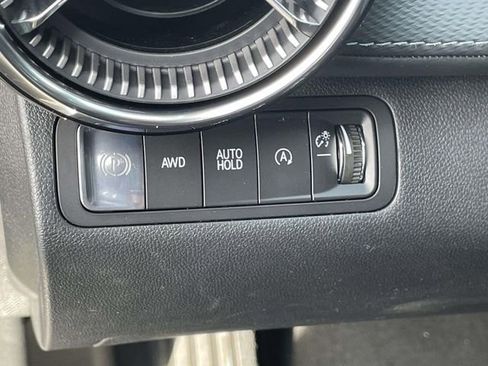 New 2026 Chevrolet Equinox LT w/ Safety and Technology Package AWD/4WD image 17