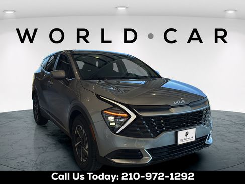 Certified 2025 Kia Sportage LX FWD image 16