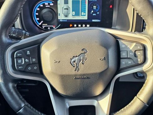 Used 2021 Ford Bronco Badlands image 31