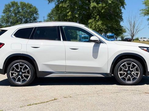 New 2026 BMW X1 xDrive28i w/ Convenience Package AWD/4WD image 7