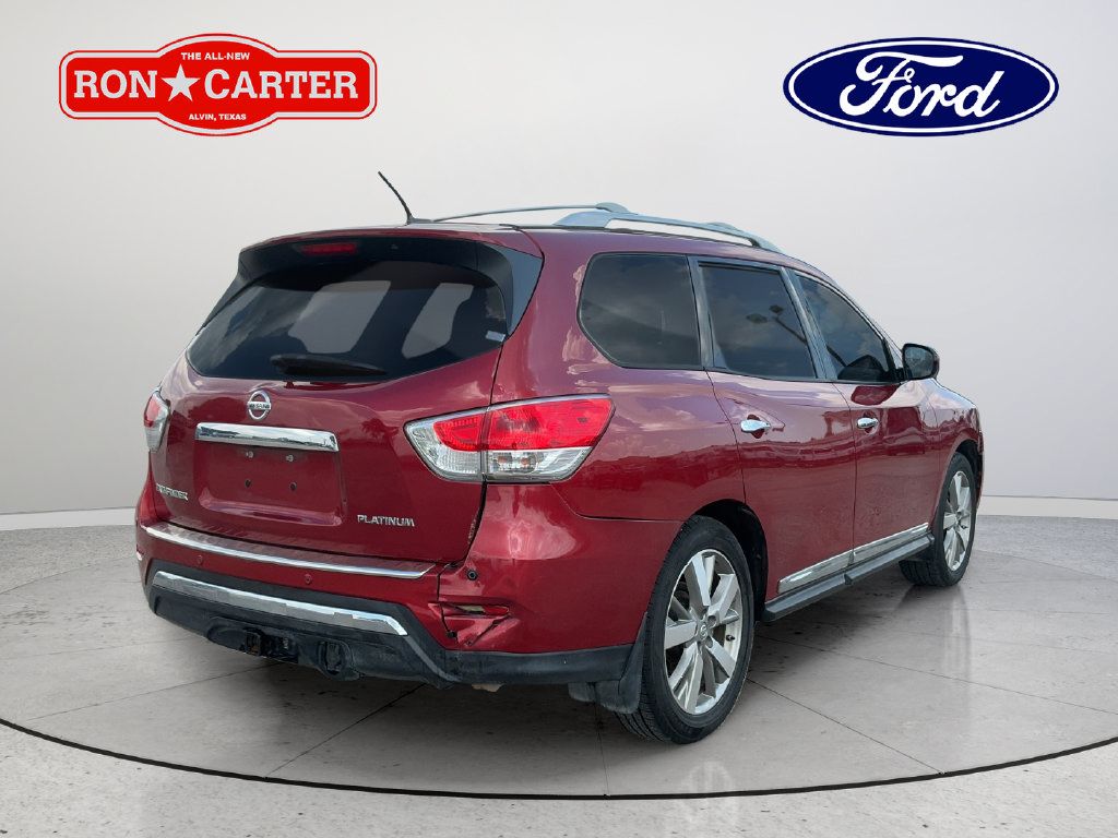 Used 2015 Nissan Pathfinder Platinum FWD image 6