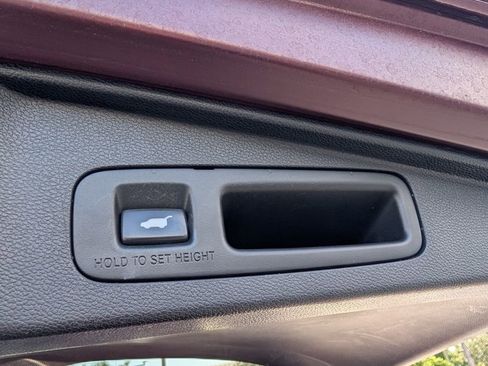 Used 2017 Honda CR-V EX-L image 16