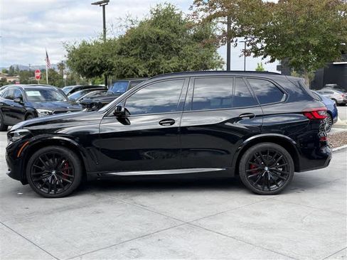 Used 2022 BMW X5 sDrive40i w/ M Sport Package RWD image 3