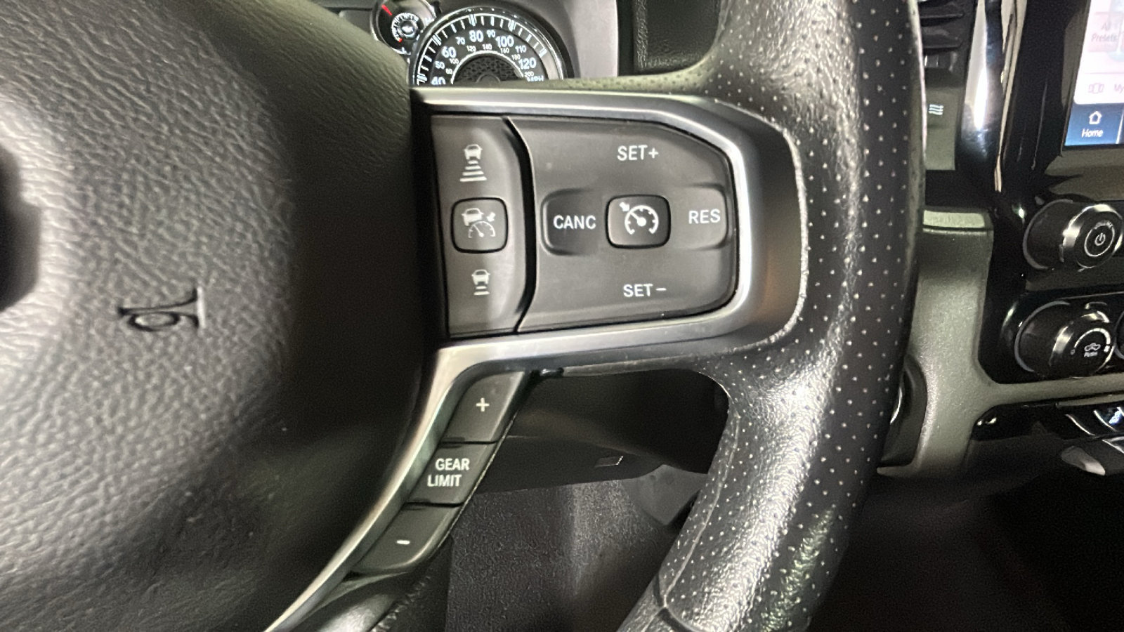 Used 2025 RAM 1500 Tradesman w/ Night Edition AWD/4WD image 21