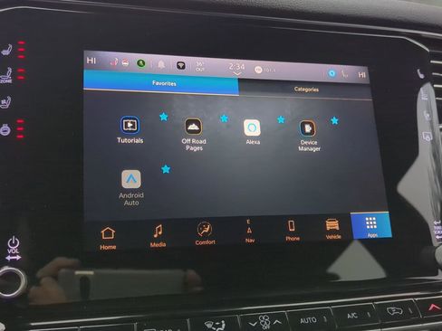 Used 2023 Jeep Wagoneer L Series III w/ Premium Group I image 21