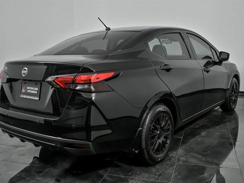 Used 2021 Nissan Versa S image 10